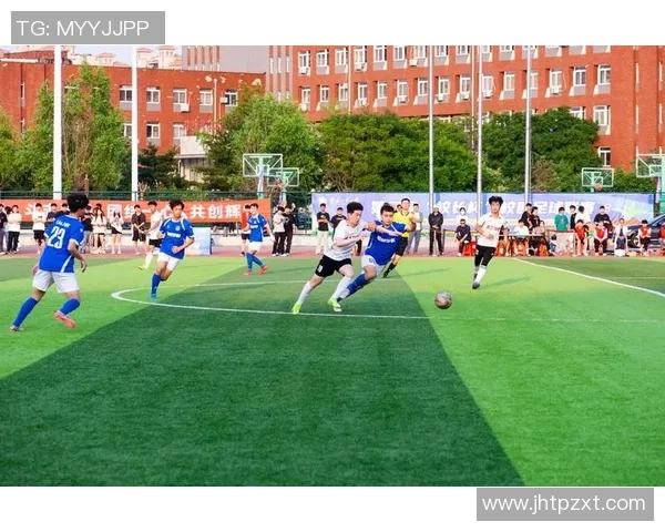 阿笠博士携手足球明星共创精彩赛事背后的故事与梦想